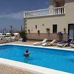 Appartamento Casantilvia Heated Pool Paradise *