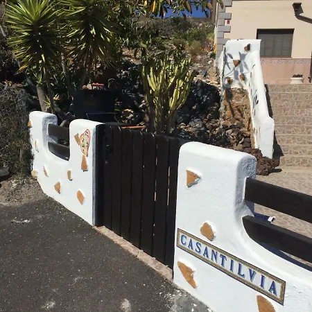 Casantilvia Heated Pool Paradise 公寓