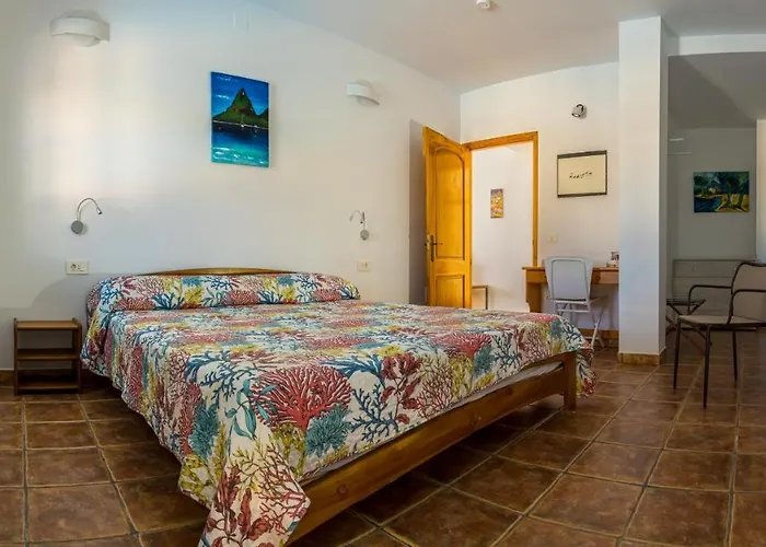 Casantilvia Heated Pool Paradise Адехе